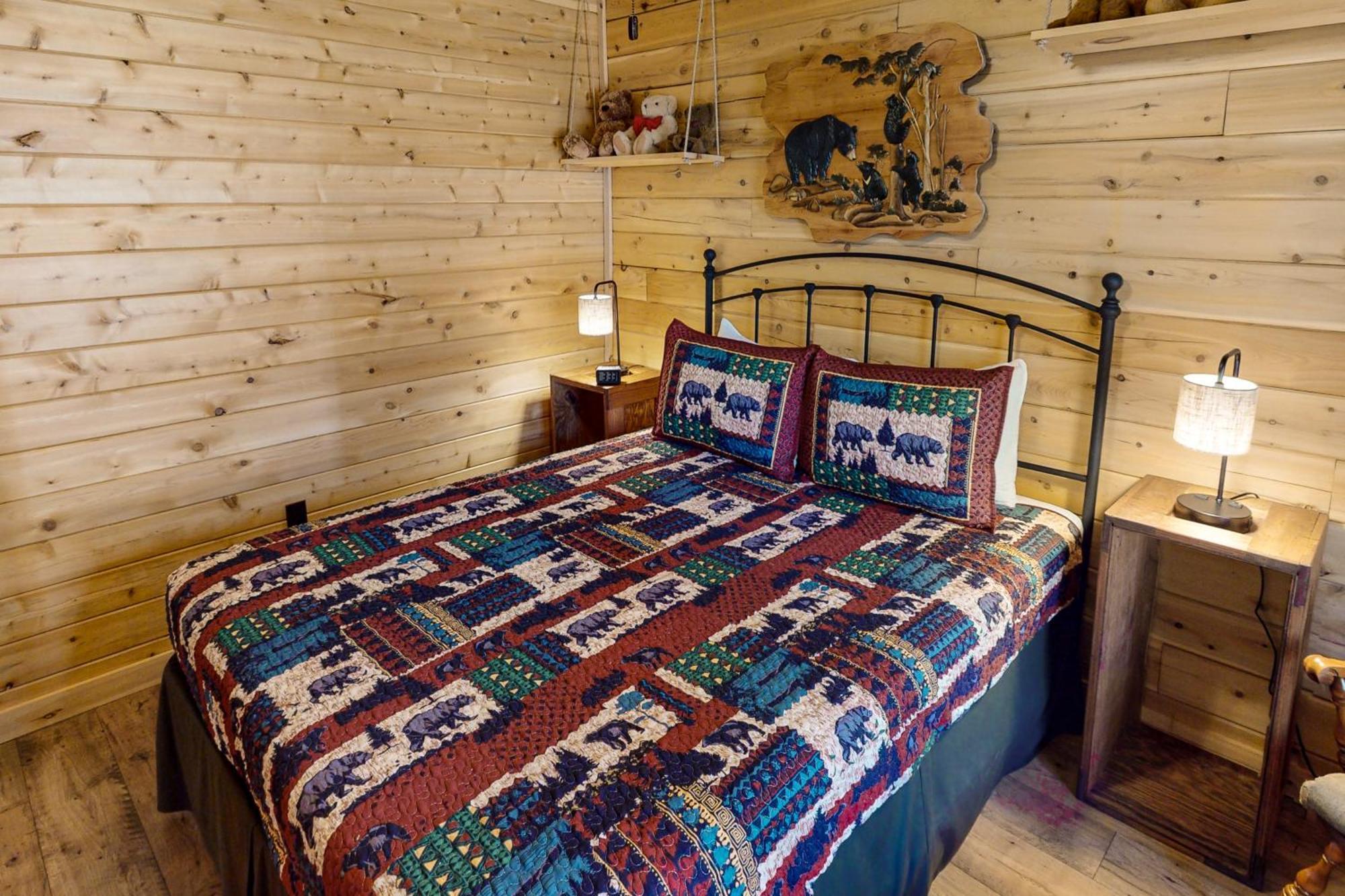 Blackbear Log Cabin Morrisville Esterno foto