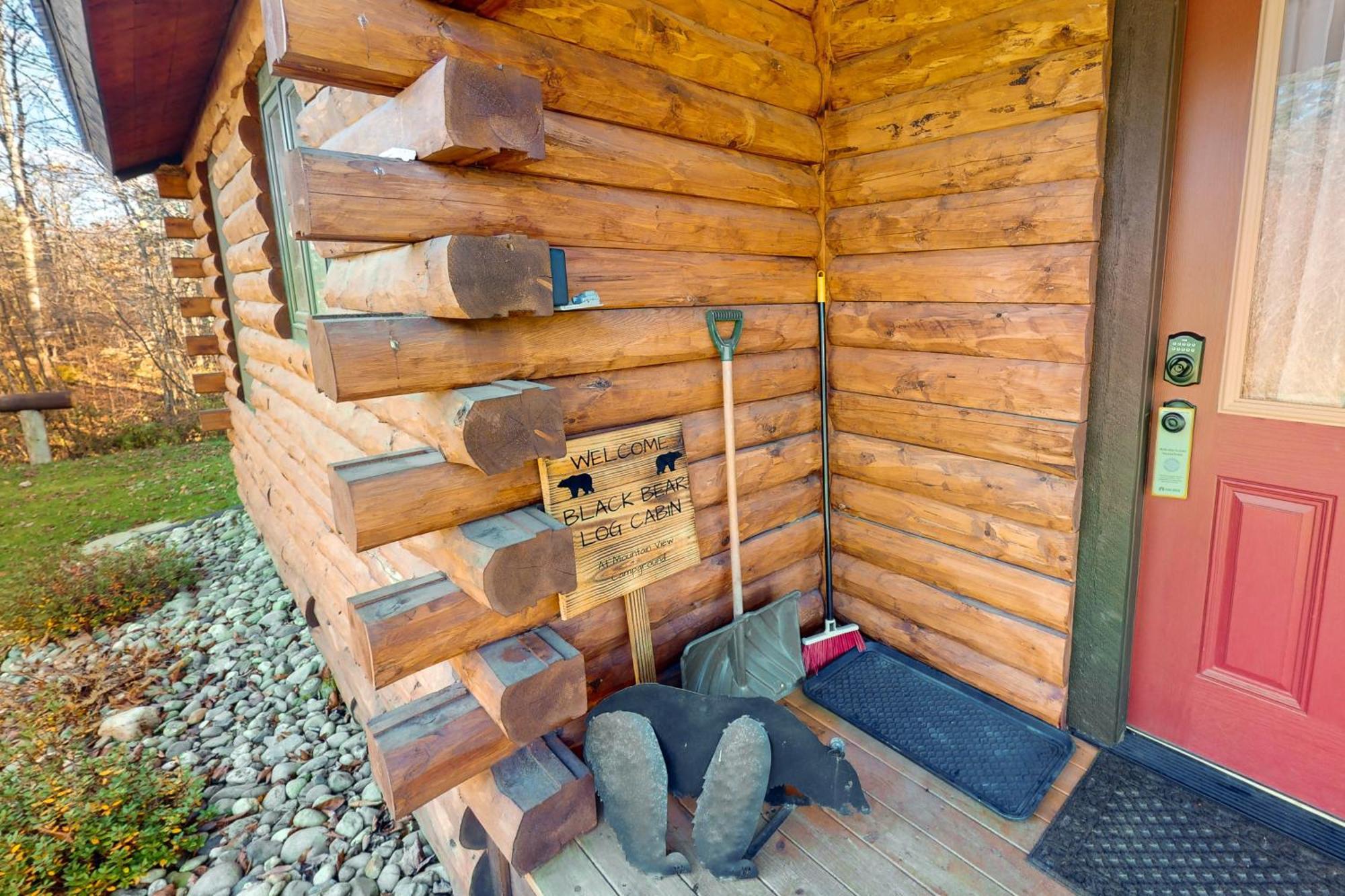 Blackbear Log Cabin Morrisville Esterno foto